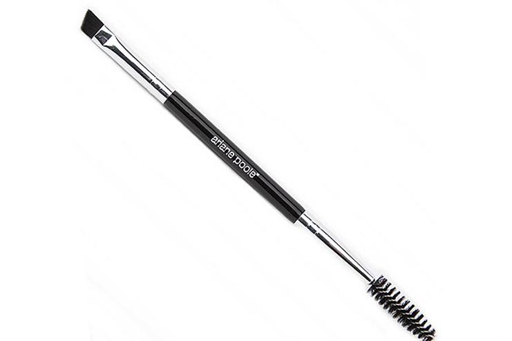 Eyebrow-Brush