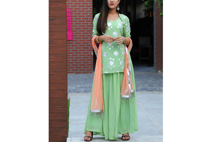 Kurti-and-palazzo-pants