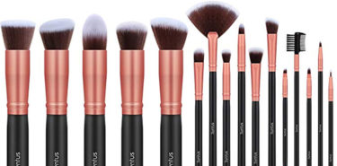 Types of Makeup Brushes