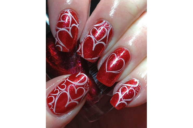 Red-Glitter-Nail-Art