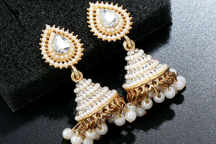 Pearl-drop-jhumka-earrings