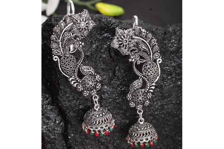 Silver-peacock-motif-earrings