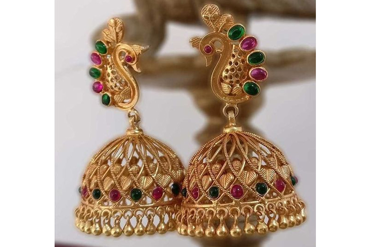 Single-peacock-earrings