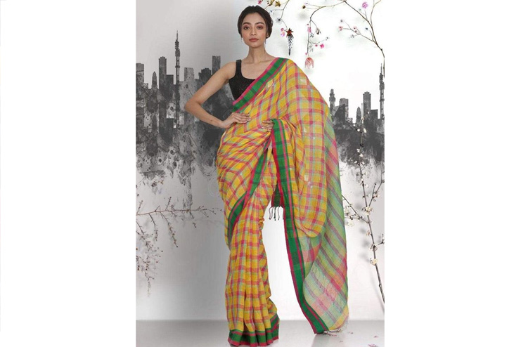Checked-Lenin-Saree-with-black-blouse