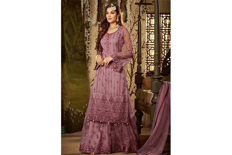 Sharara-suit-set-is-sizzlin