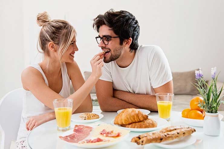 A-light-fancy-breakfast-together