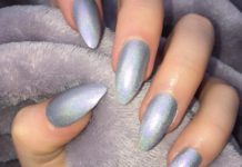 Holographic-Nail-Polishes-in-India