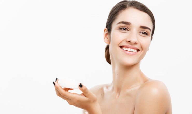 Homemade-night-creams-for-skin-whitening