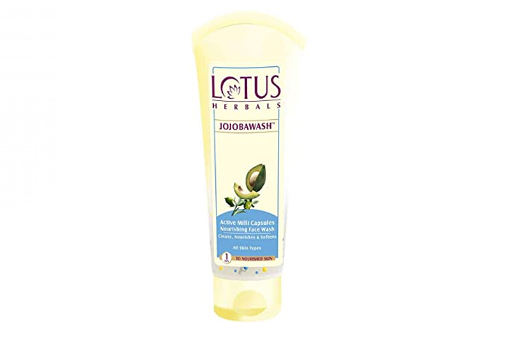 Lotus-Herbals-Jojobawash-Active-Milli-Capsules-Nourishing-Face-Wash