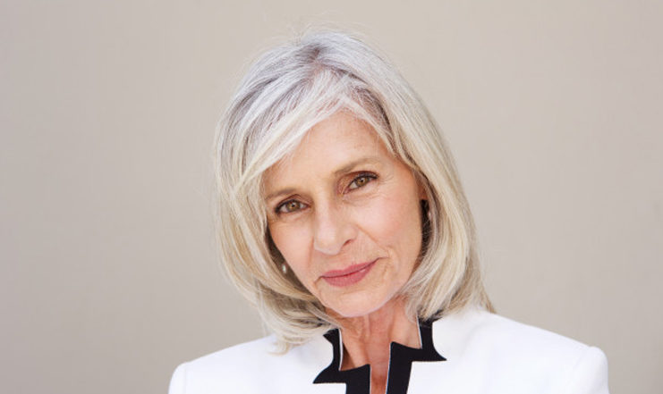 Makeup-tips-for-older-women
