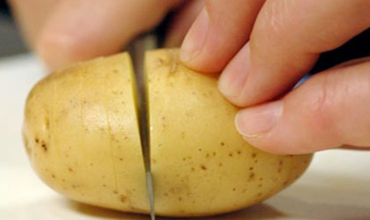 Potato-face-packs