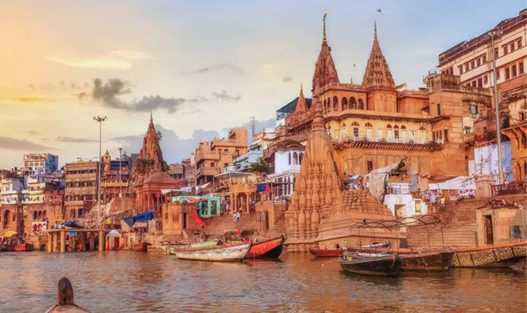 Solo-woman-trip-to-Varanasi