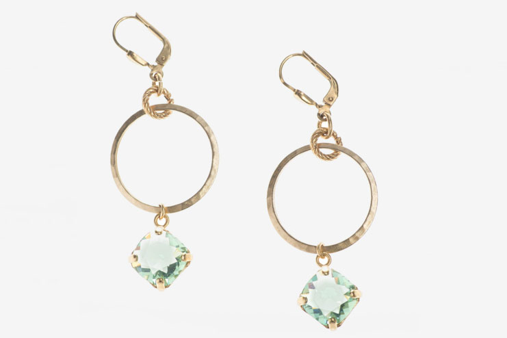Hoop earrings with crystal drop