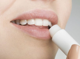 10 Wonderful Lip Balms In India- No Chance For Damaged Lips