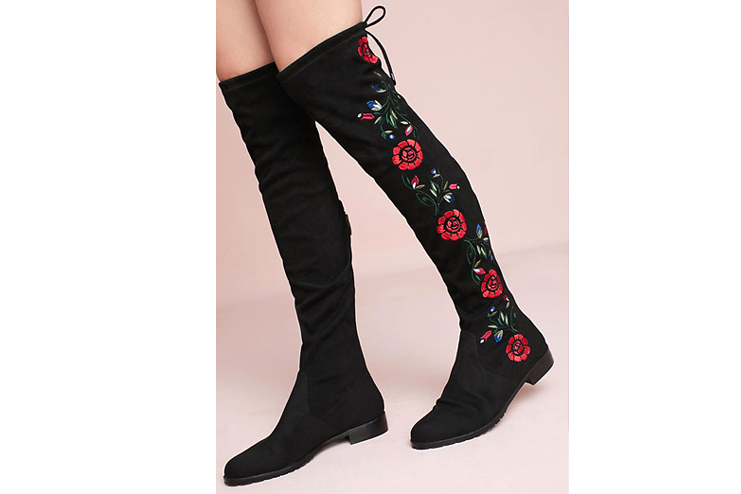 Embroidered-high-knee-boots
