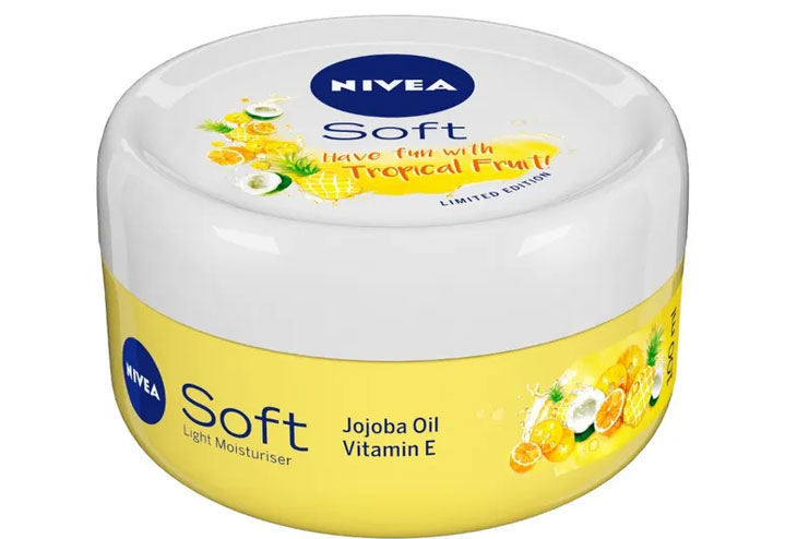 NIVEA Soft Light Moisturizer Tropical Fruit With Vitamin E Jojoba Oil