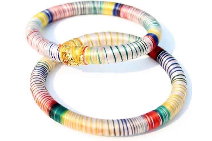 Plain thread bangles