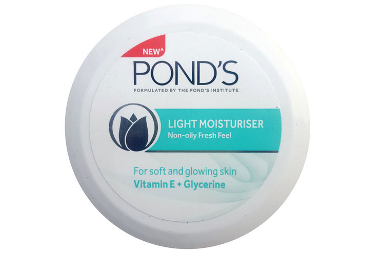 Ponds Light Moisturiser