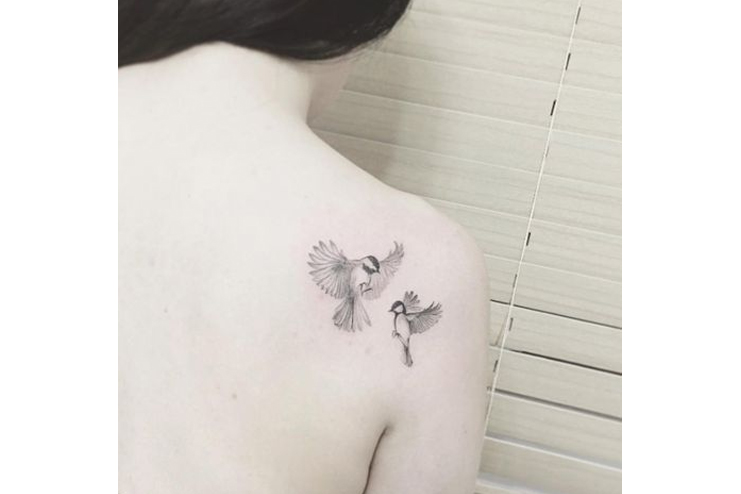 Two-Humming-birds-tattoo