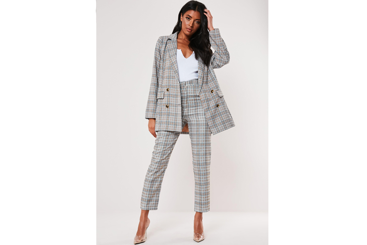 Checked-blazer-with-cigarette-pants