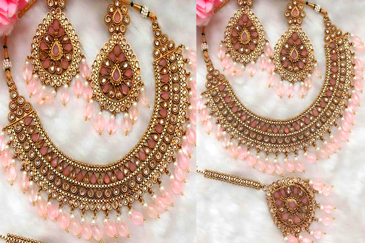 Intricate kundan jewelry