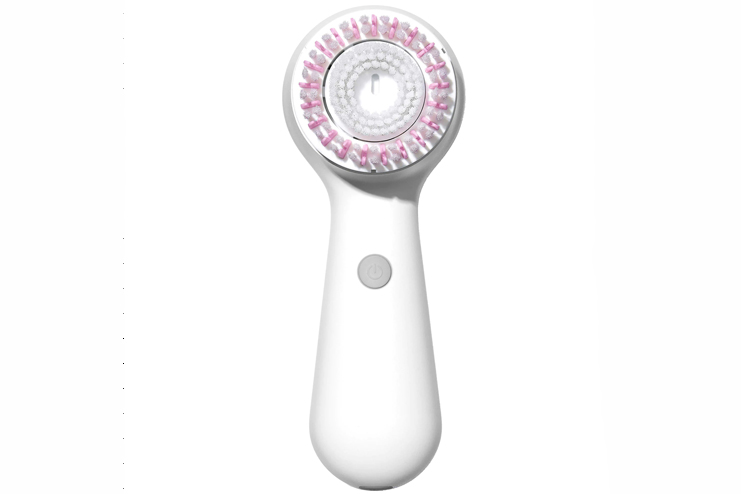 Invest-in-a-good-cleansing-brush