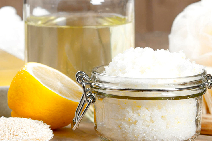 Lemon-sugar-coconut-oil