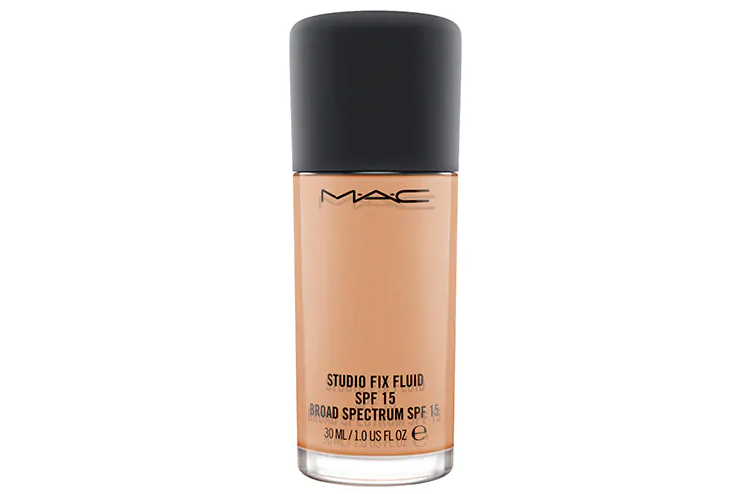 Mac-Studio-Fix-Fluid-Foundation