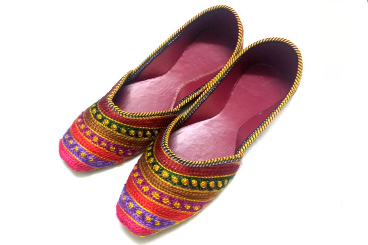Multi-colour-ethnic-footwear