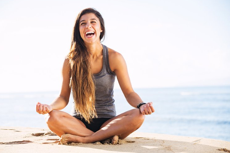 Benefits-Of-Laughter-Yoga