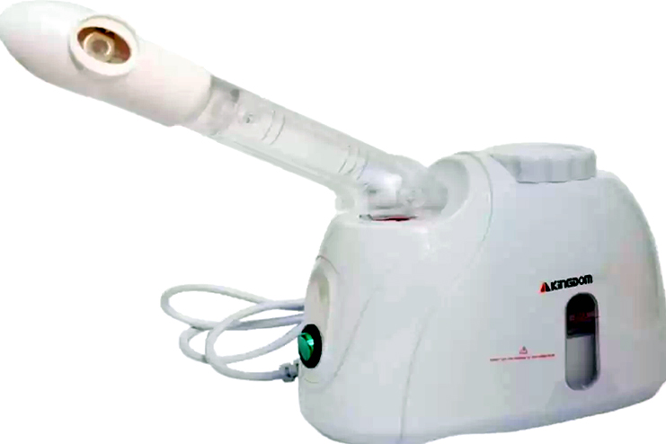 NUCLEAIR Kingdom Nuclear Facial Steamer