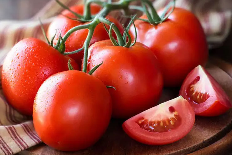 Tomato and rice flour