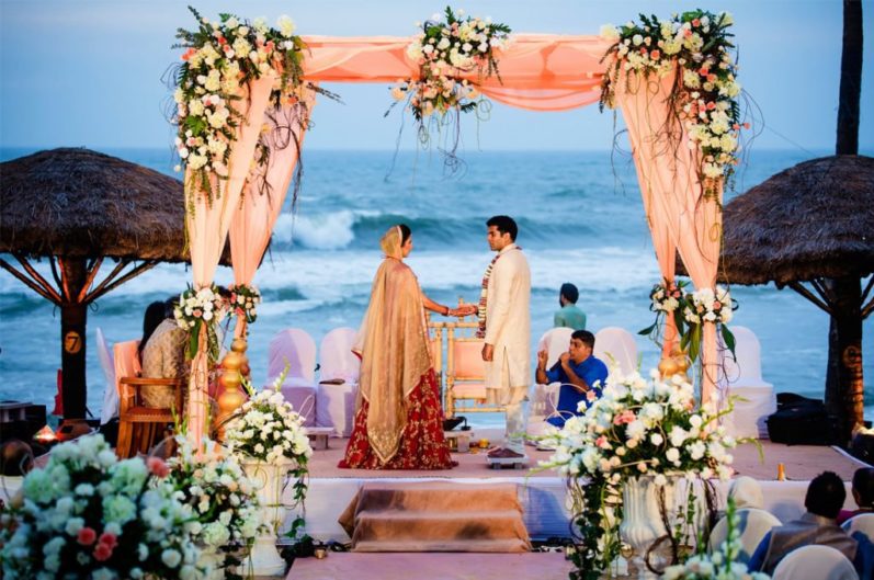 Tips for Successful Beach Weddings in India | Hergamut